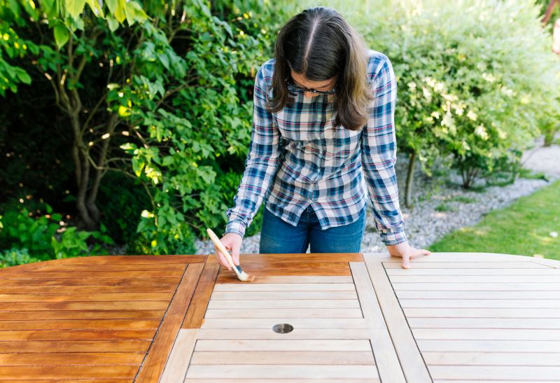 Wood Table Refinishing
